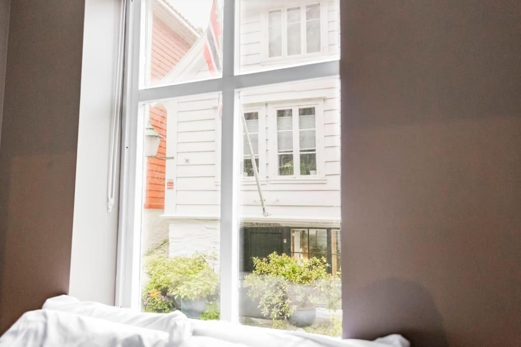 New! Modern Apartment In Historic Area Of Bergen! Exterior foto